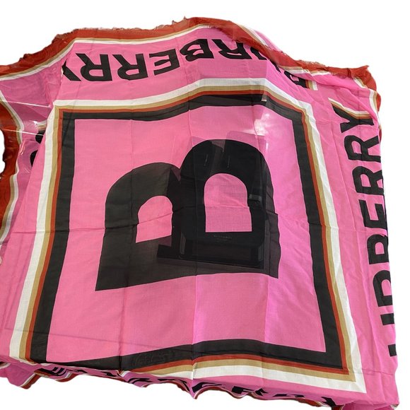 Burberry Box Text Modal Scarf Shawl Pink New, 135cm X 135cm - Picture 5 of 9